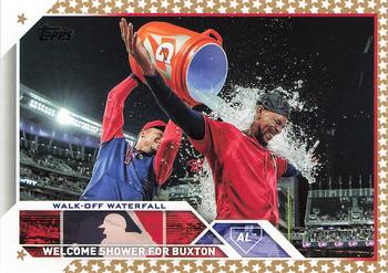 2023 Topps - Gold Star #326 Walk-off Waterfall Front