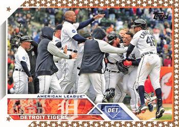 2023 Topps - Gold Star #555 Detroit Tigers Front