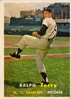 1957 Topps #391 Ralph Terry Front