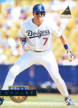 1994 Pinnacle #324 Billy Ashley Front