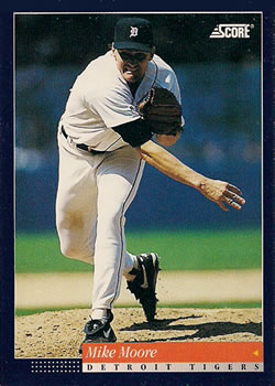 1994 Score #143 Mike Moore Front