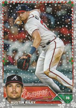 2023 Topps Holiday - Metallic #H81 Austin Riley Front
