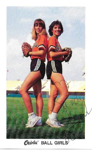 1986 Baltimore Orioles Postcards #NNO Orioles Ball Girls Front