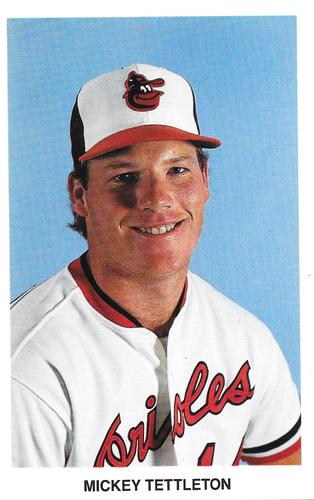 1988 Baltimore Orioles Postcards #NNO Mickey Tettleton Front