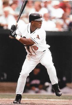 2001 Baltimore Orioles Photocards #NNO Melvin Mora Front