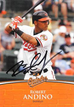 2011 Baltimore Orioles Photocards #NNO Robert Andino Front
