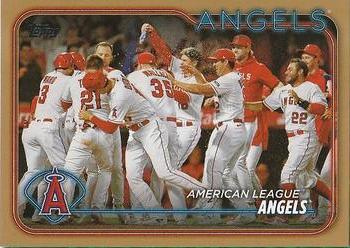 2024 Topps - Gold #279 Los Angeles Angels Front