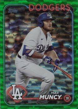 2024 Topps - Green Crackle Foil #314 Max Muncy Front