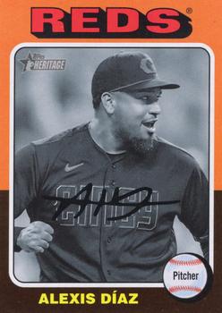 2024 Topps Heritage - Black and White Image #39 Alexis Díaz Front