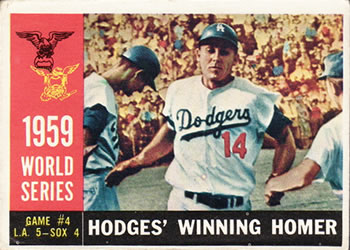 1960 Topps #388 1959 World Series Game #4 - Hodges' Winning Homer Front