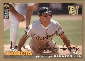 1995 Collector's Choice SE - Gold Signature #178 Carlos Garcia Front