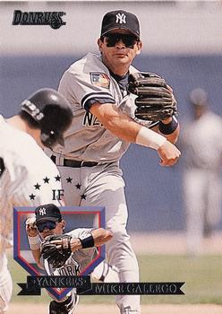1995 Donruss #277 Mike Gallego Front