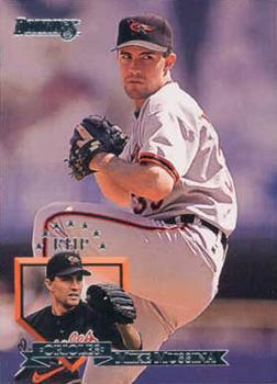 1995 Donruss #9 Mike Mussina Front