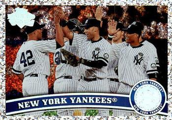 2011 Topps - Diamond Anniversary #424 New York Yankees Front