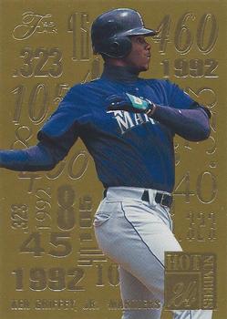 1995 Flair - Hot Numbers #4 Ken Griffey, Jr. Front