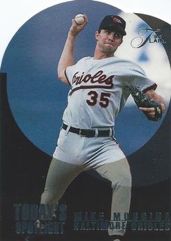 1995 Flair - Today's Spotlight #8 Mike Mussina Front