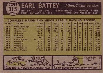 1961 Topps #315 Earl Battey Back