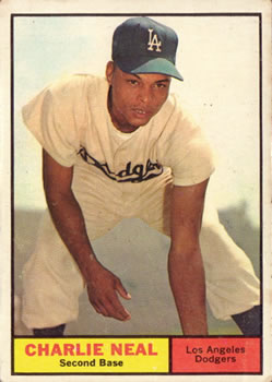 1961 Topps #423 Charlie Neal Front
