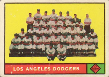 1961 Topps #86 Los Angeles Dodgers Front
