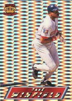 1995 Pacific Prism #83 Dave Winfield Front