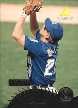1995 Pinnacle - Artist's Proofs #46 Kevin Seitzer Front