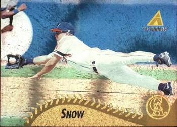 1995 Pinnacle - Museum Collection #215 J.T. Snow Front