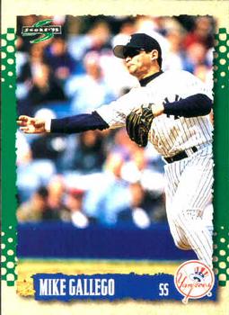 1995 Score #180 Mike Gallego Front