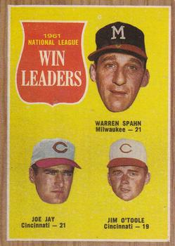 1962 Topps #58 1961 National League Win Leaders (Warren Spahn / Joe Jay / Jim O'Toole) Front
