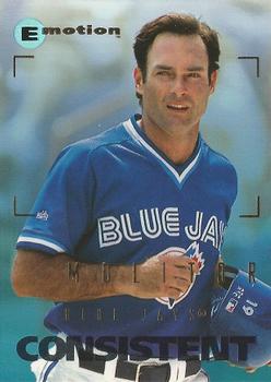 1995 SkyBox E-Motion #96 Paul Molitor Front