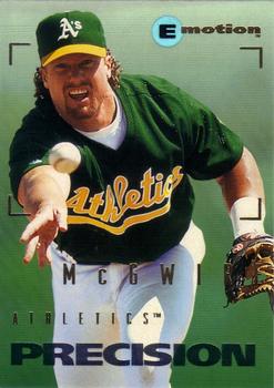 1995 SkyBox E-Motion #72 Mark McGwire Front