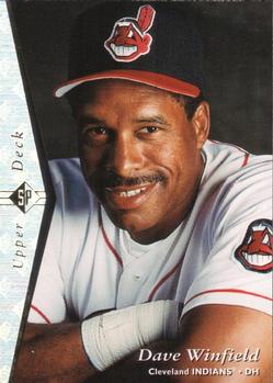 1995 SP - Superbafoil #149 Dave Winfield Front