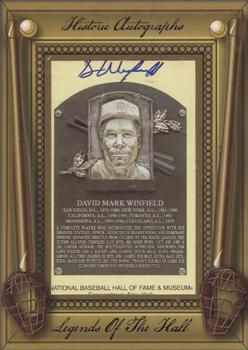 2011 Historic Autographs Legends of the Hall #NNO Dave Winfield Front