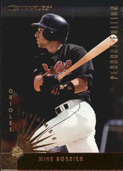 1997 Donruss Team Sets - Pennant Edition #44 Mike Bordick Front