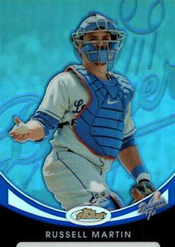2010 Finest - Refractors Blue #22 Russell Martin Front
