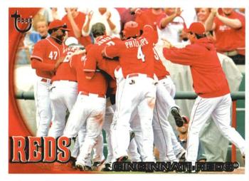 2010 Topps - Vintage Cardstock #32 Cincinnati Reds Front