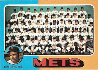 1975 Topps Mini #421 New York Mets / Yogi Berra Front
