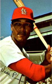 1969-70 MLB/MLBPA Baseball Stars Photostamps #NNO Vada Pinson Front