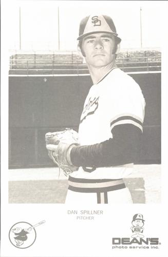 1974 Dean's Photo Service San Diego Padres #24 Dan Spillner Front