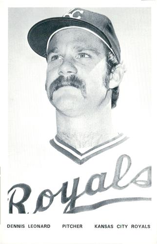 1977 Kansas City Royals Photocards #NNO Dennis Leonard Front
