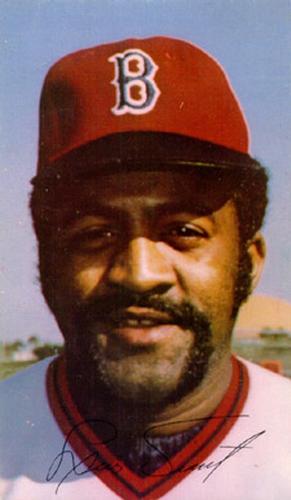 1976 McDonald's Boston Red Sox Postcards #NNO Luis Tiant Front