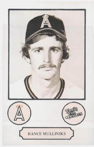 1978 Family Fun Centers California Angels #28 Rance Mulliniks Front