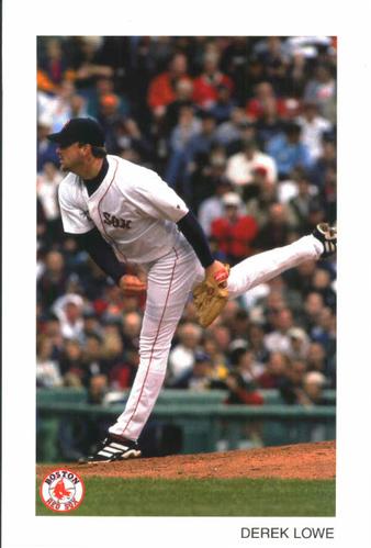 2002 Boston Red Sox #16 Derek Lowe Front