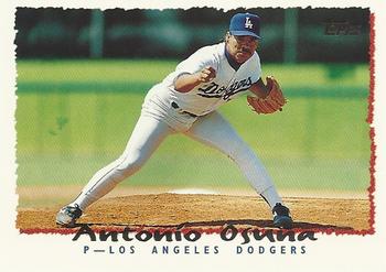 1995 Topps Traded & Rookies #111T Antonio Osuna Front