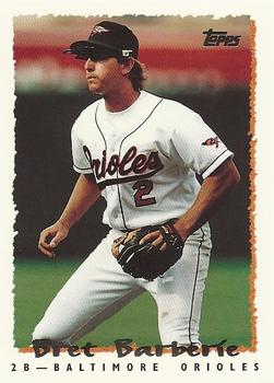 1995 Topps Traded & Rookies #136T Bret Barberie Front