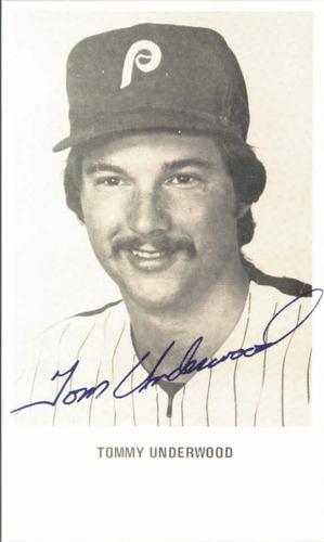 1977 Philadelphia Phillies Photocards #NNO Tom Underwood Front