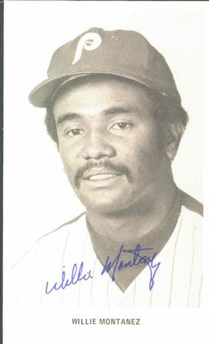 1974 Philadelphia Phillies Photocards #NNO Willie Montanez Front