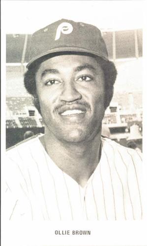 1974 Philadelphia Phillies Photocards #NNO Ollie Brown Front