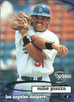 1998 SkyBox Dugout Axcess #22 Mike Piazza Front