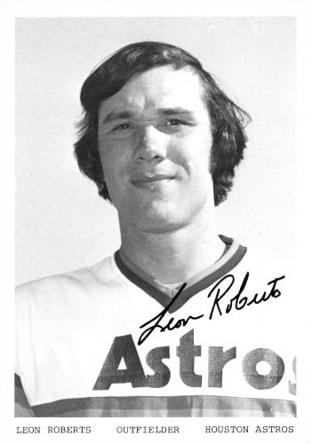 1976 Houston Astros Photocards #NNO Leon Roberts Front