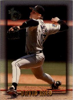 1995 Topps Embossed #35 David Nied Front